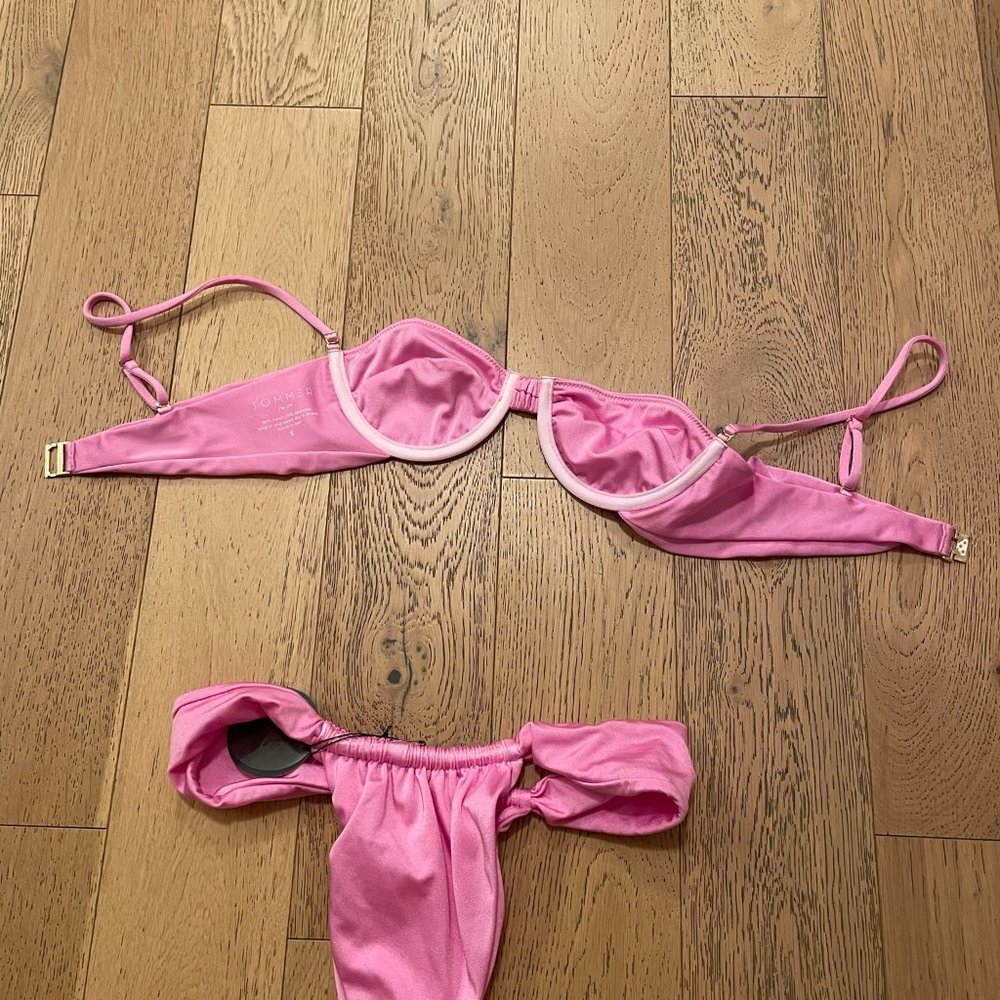 Brand New Women's Sommer Swim Bikini Pink - Size Small